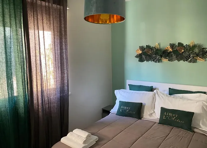 Futura Exclusive 5 Attico * Бари